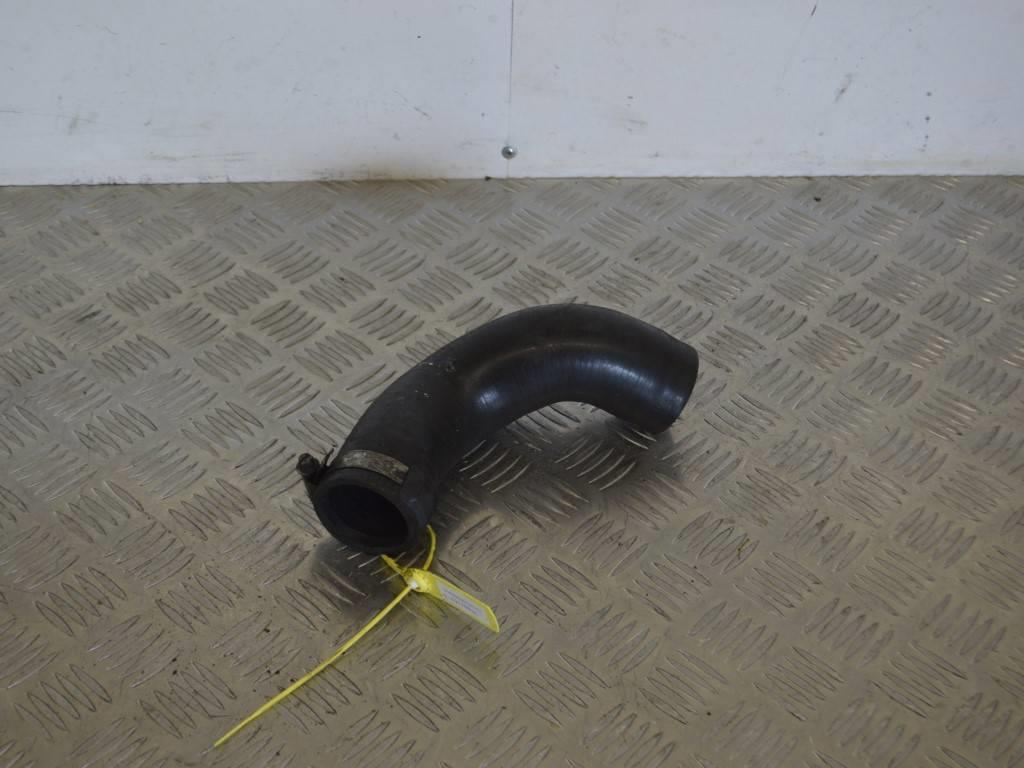 Патрубок интеркулера