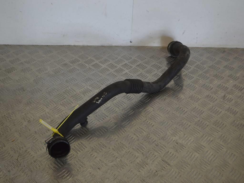 Патрубок интеркулера Renault Scenic 2 (2003-2009) 8200527670