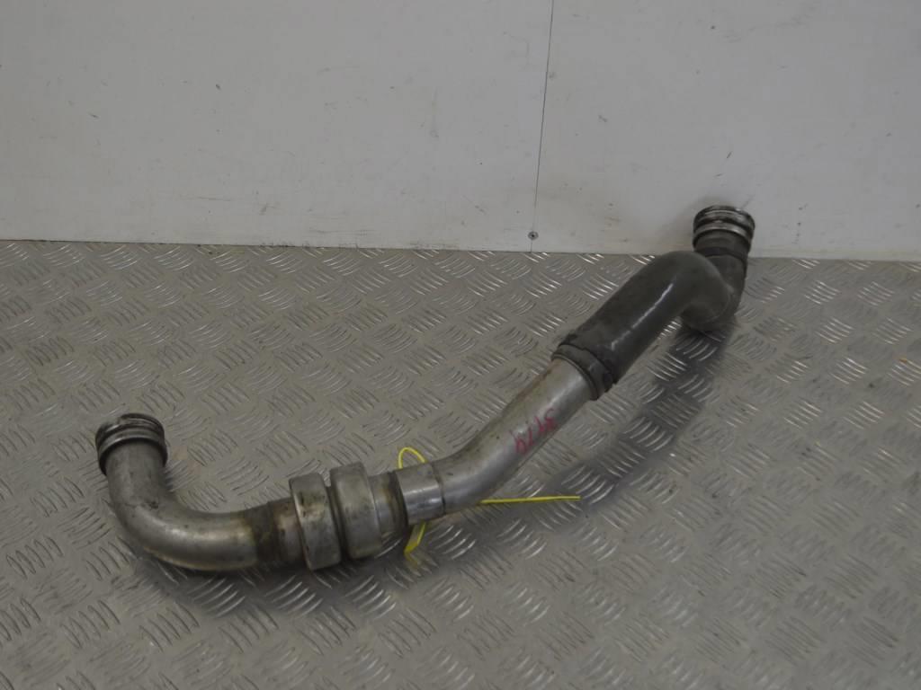 Патрубок интеркулера