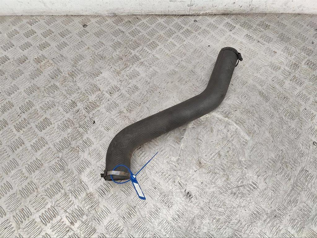 Патрубок интеркулера