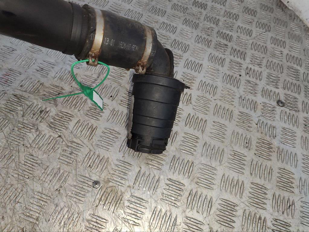 Патрубок интеркулера