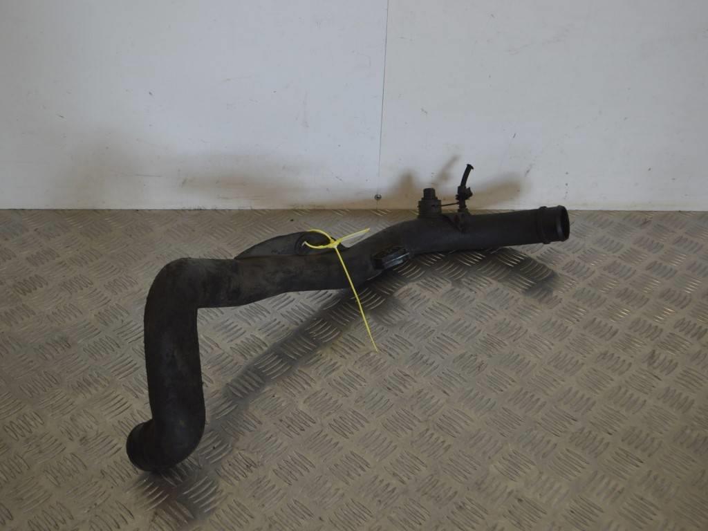 Патрубок интеркулера