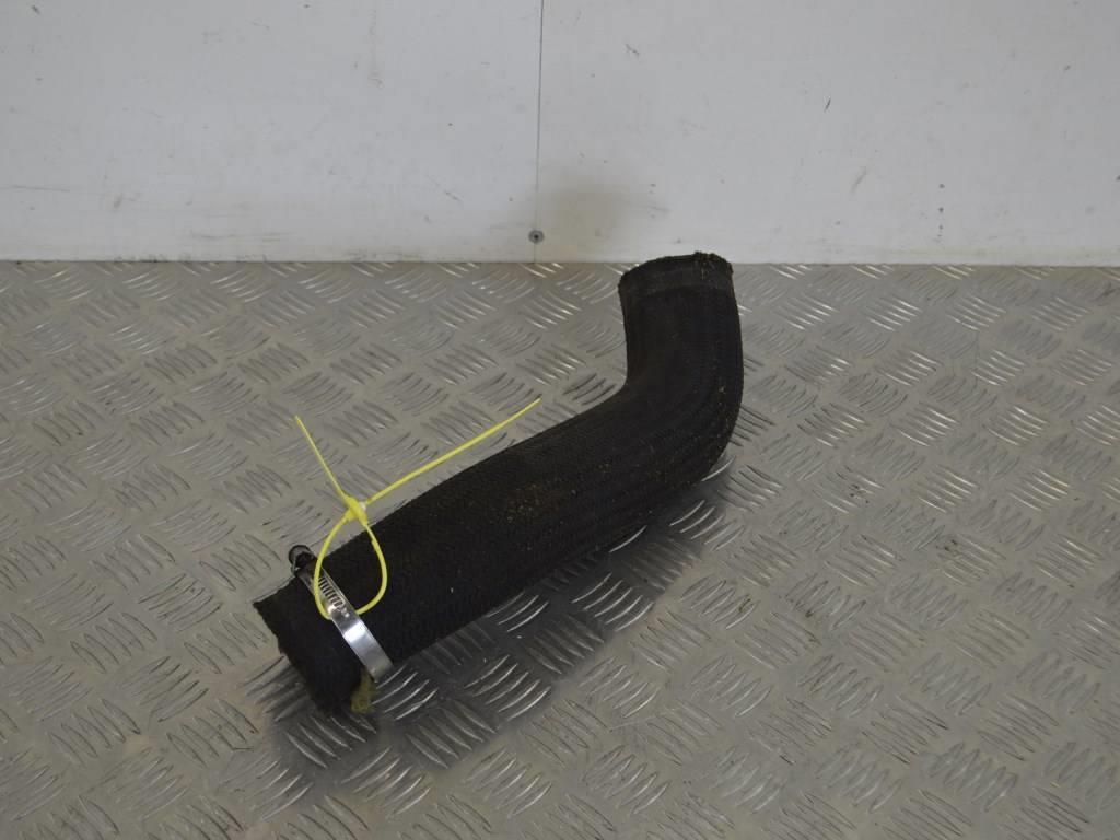 Патрубок интеркулера