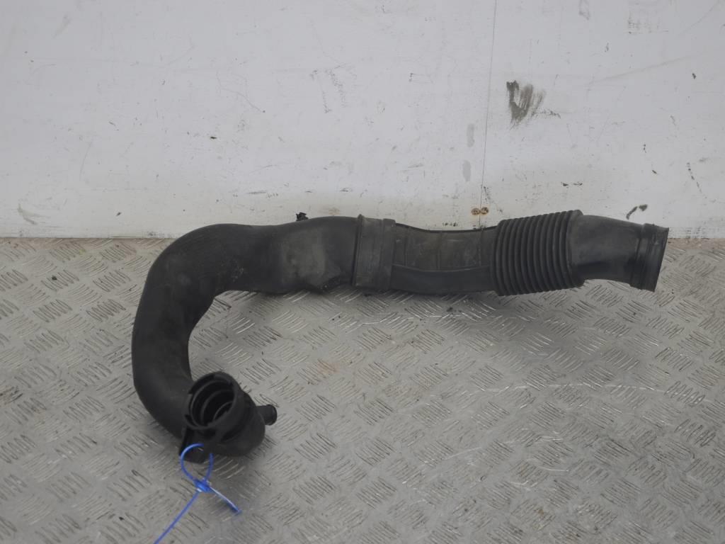 Патрубок интеркулера