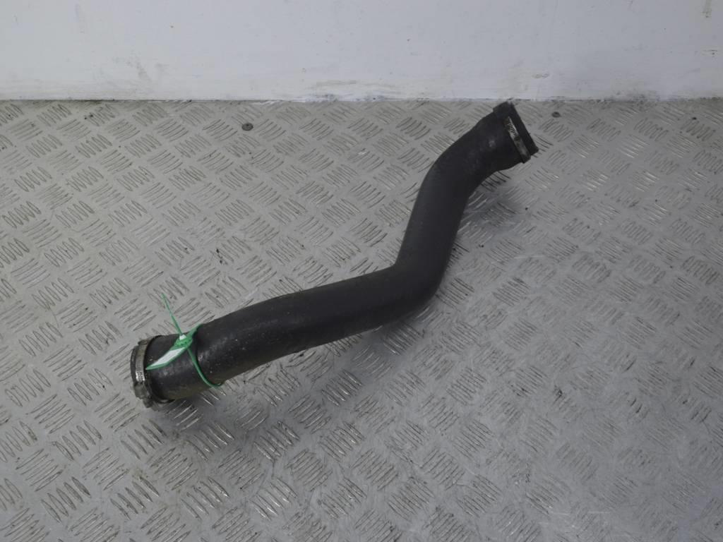 Патрубок интеркулера