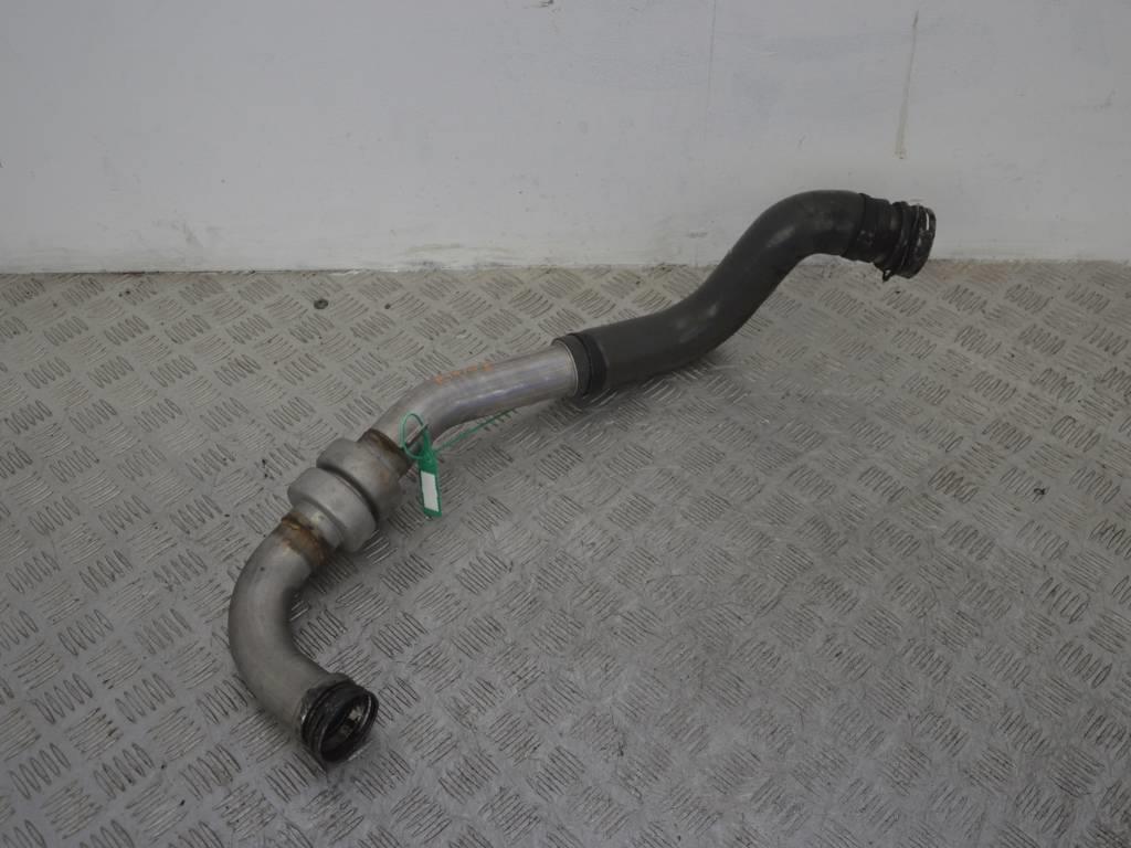 Патрубок интеркулера