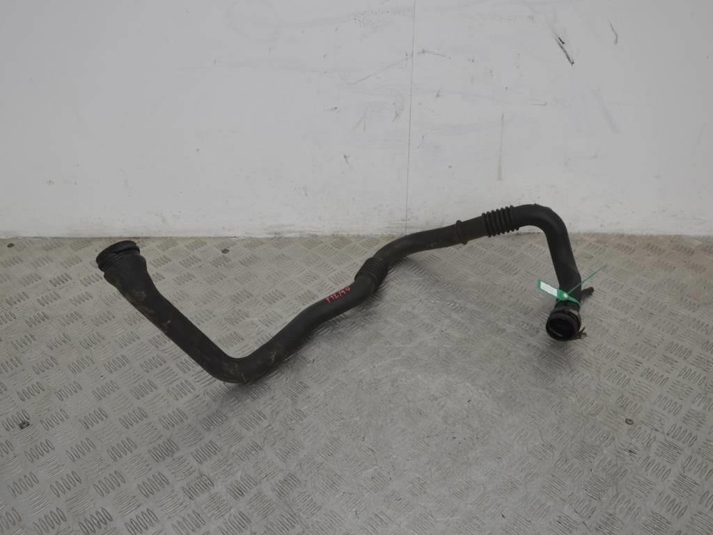 Патрубок интеркулера