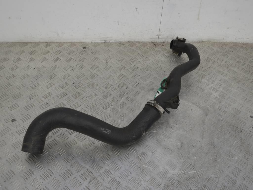 Патрубок интеркулера