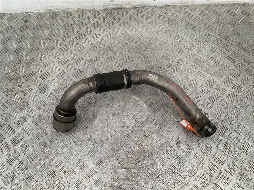 Патрубок интеркулера