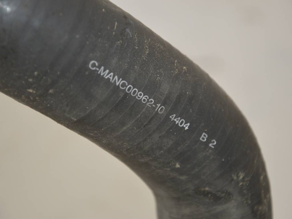 Патрубок интеркулера