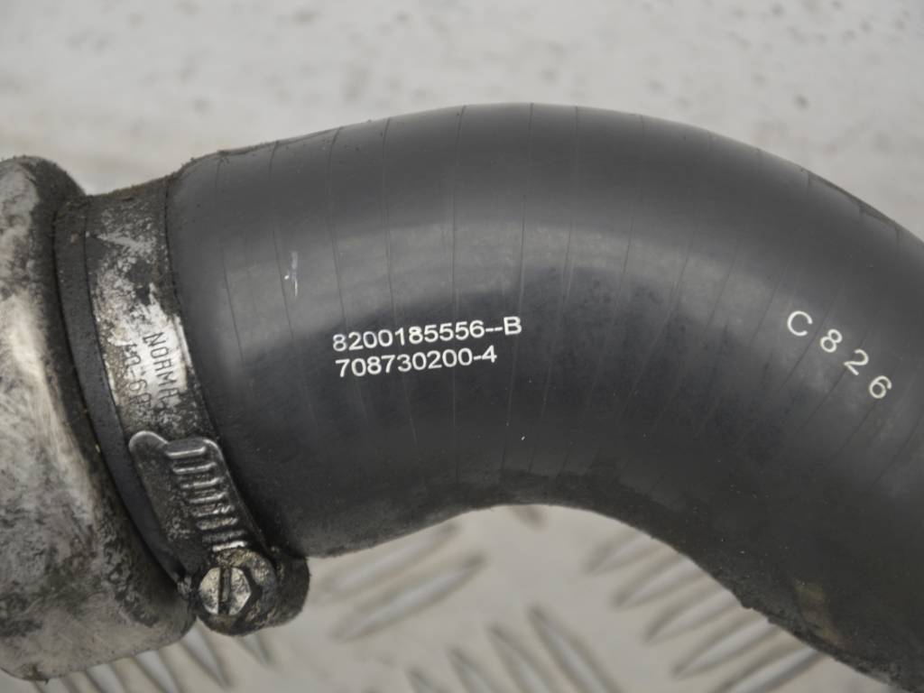 Патрубок интеркулера