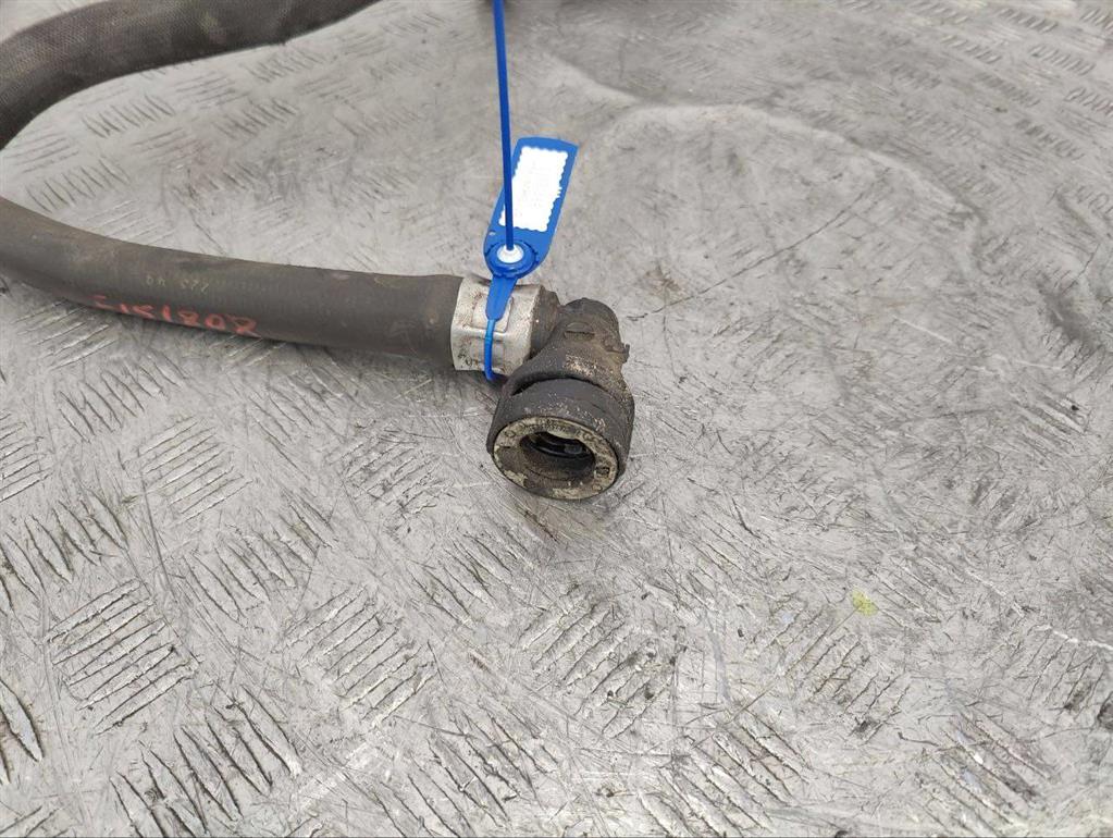 Патрубок отопителя (печки)