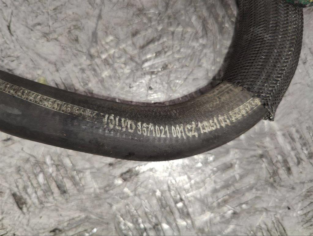 Патрубок отопителя (печки)