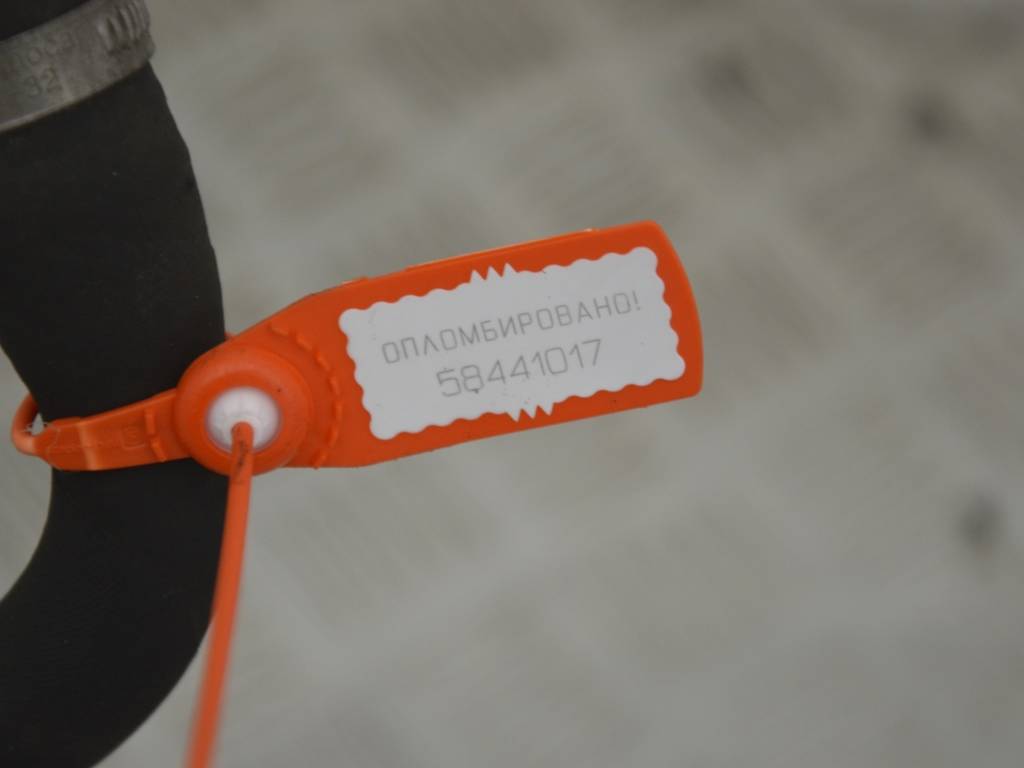 Патрубок отопителя (печки)