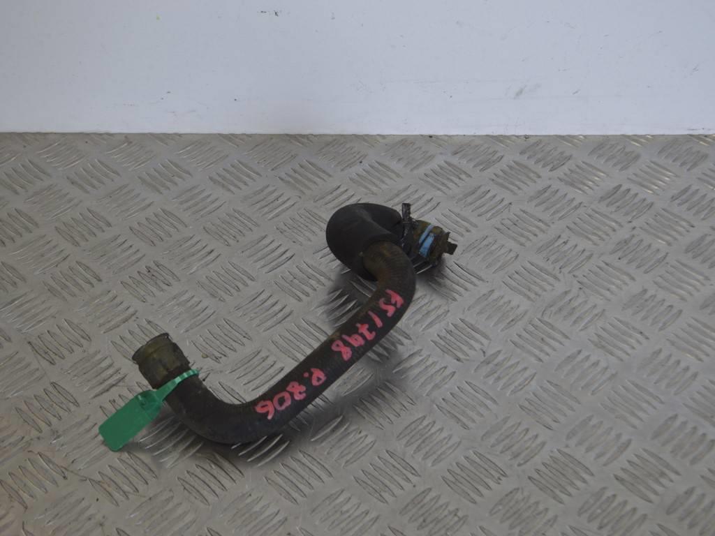 Патрубок (трубопровод, шланг)