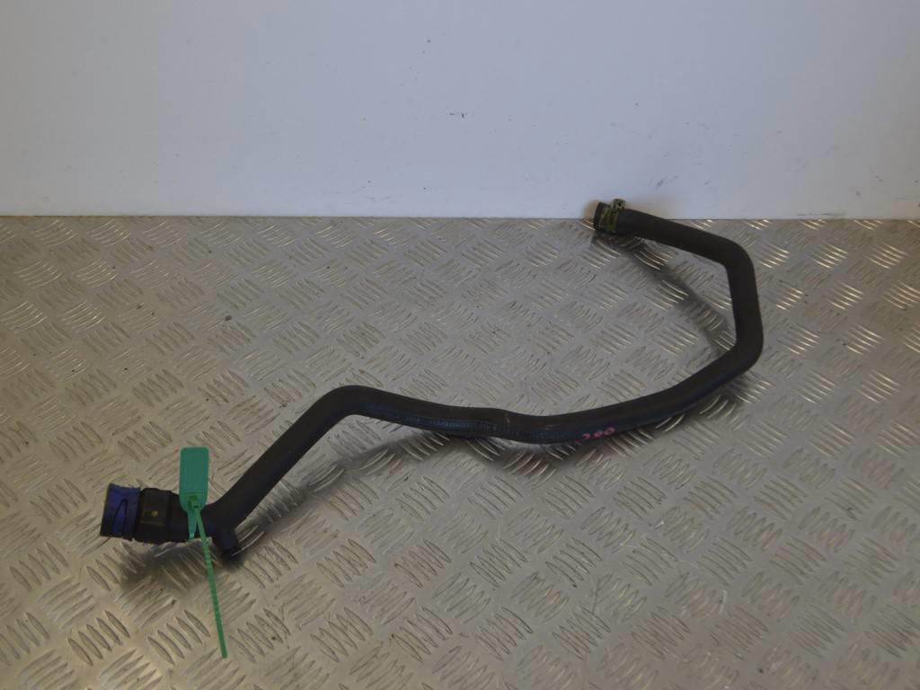 Патрубок (трубопровод, шланг)