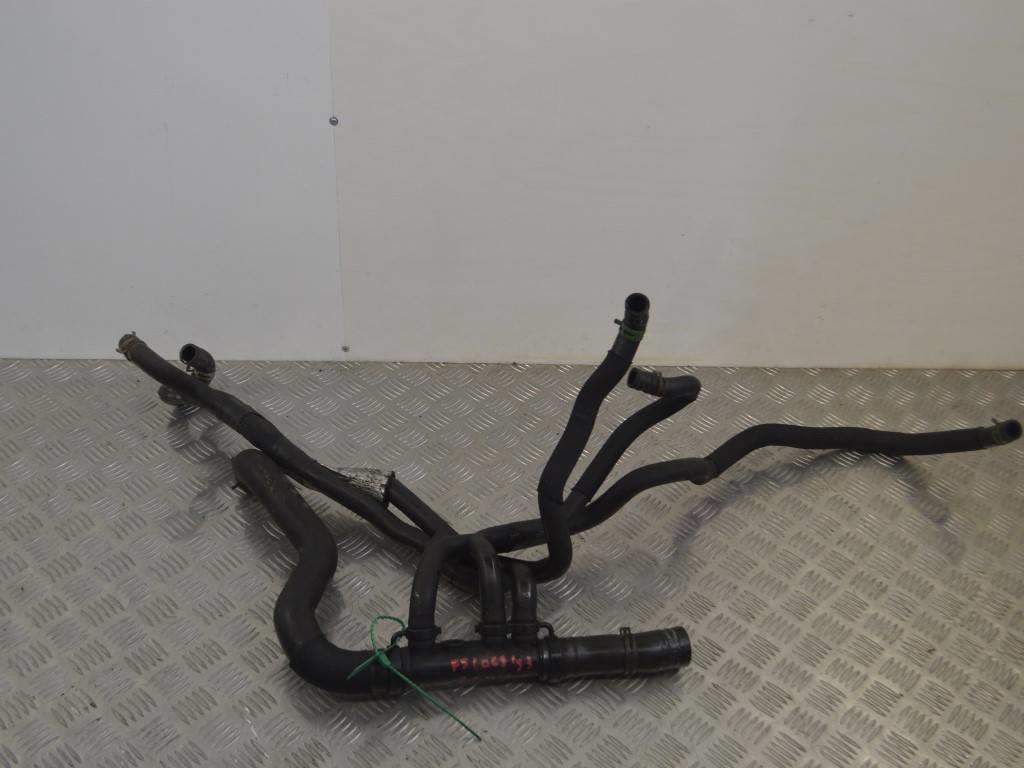 Патрубок (трубопровод, шланг)