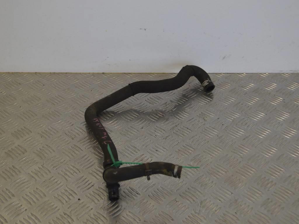 Патрубок (трубопровод, шланг)