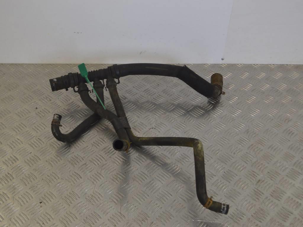 Патрубок (трубопровод, шланг)