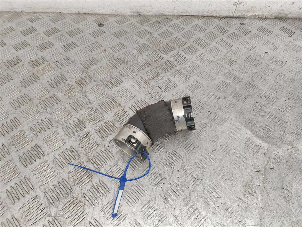 Патрубок (трубопровод, шланг)