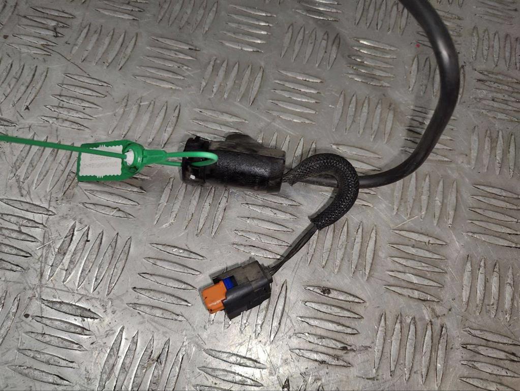 Патрубок (трубопровод, шланг)