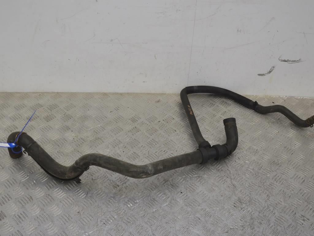 Патрубок (трубопровод, шланг)