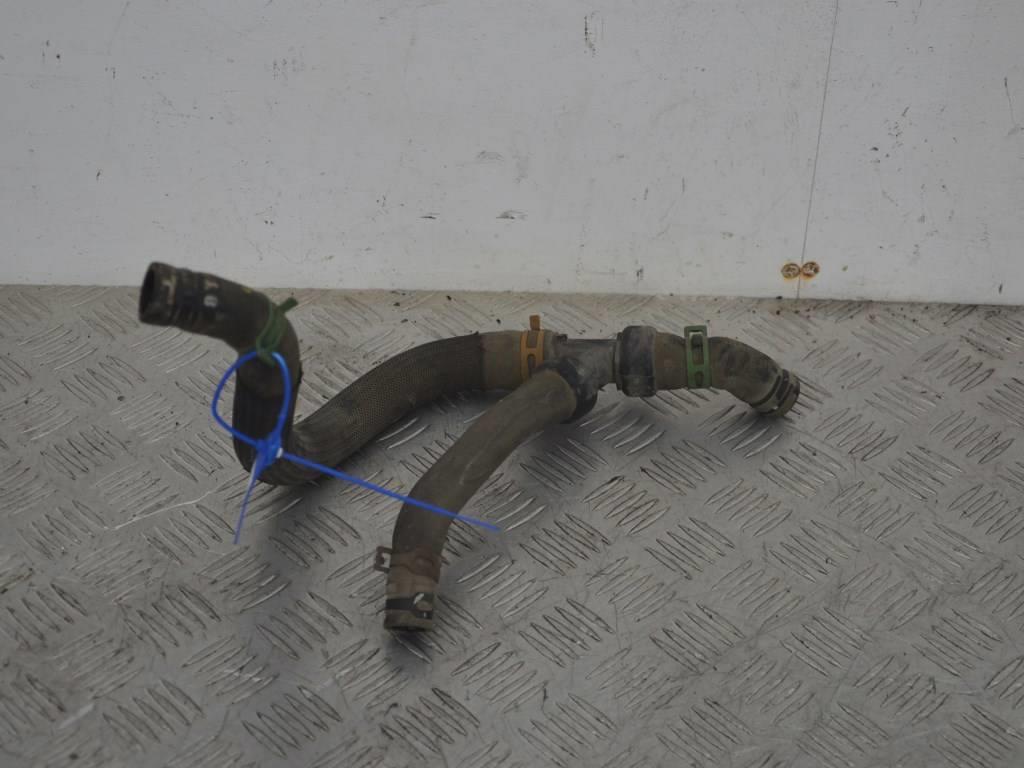 Патрубок (трубопровод, шланг)