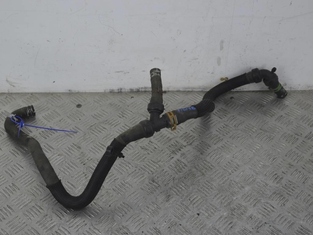 Патрубок (трубопровод, шланг)