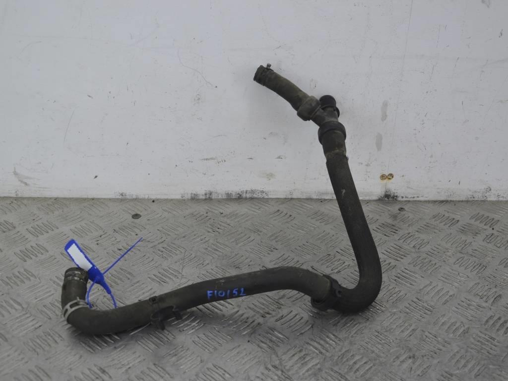 Патрубок (трубопровод, шланг)