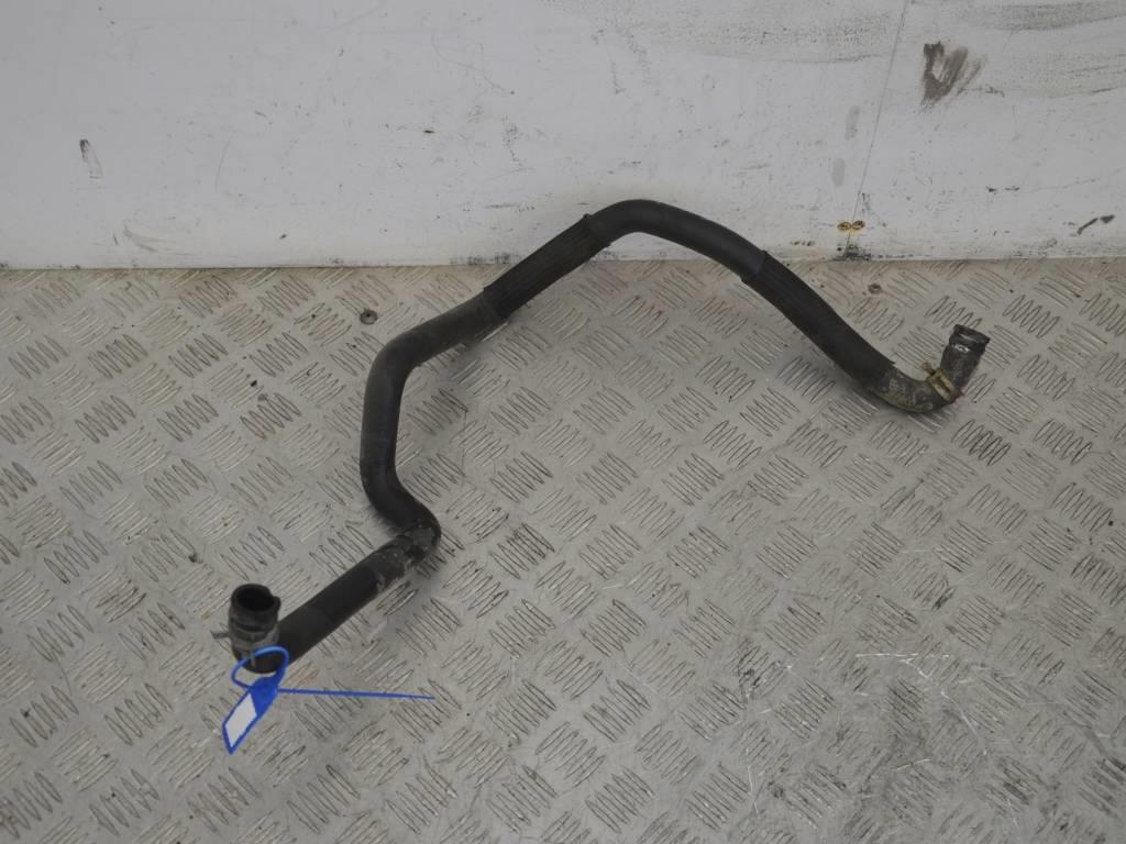 Патрубок (трубопровод, шланг)