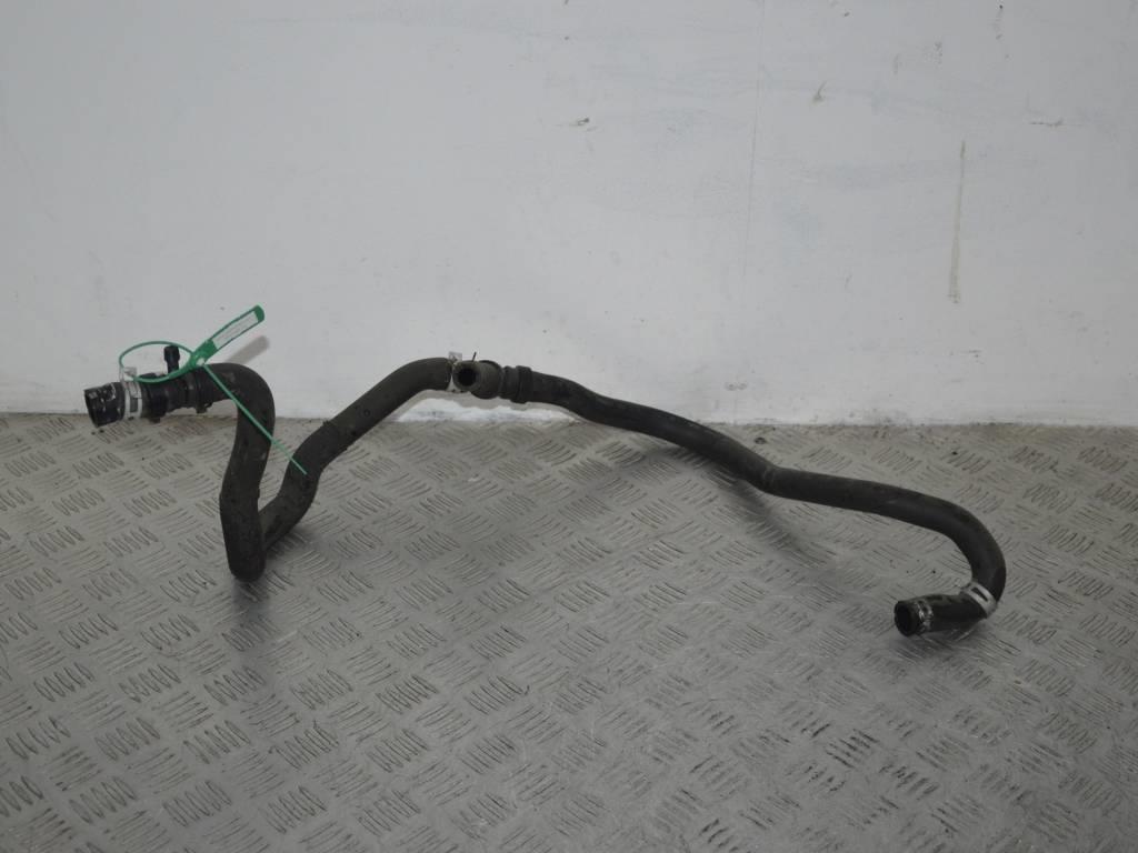 Патрубок (трубопровод, шланг)