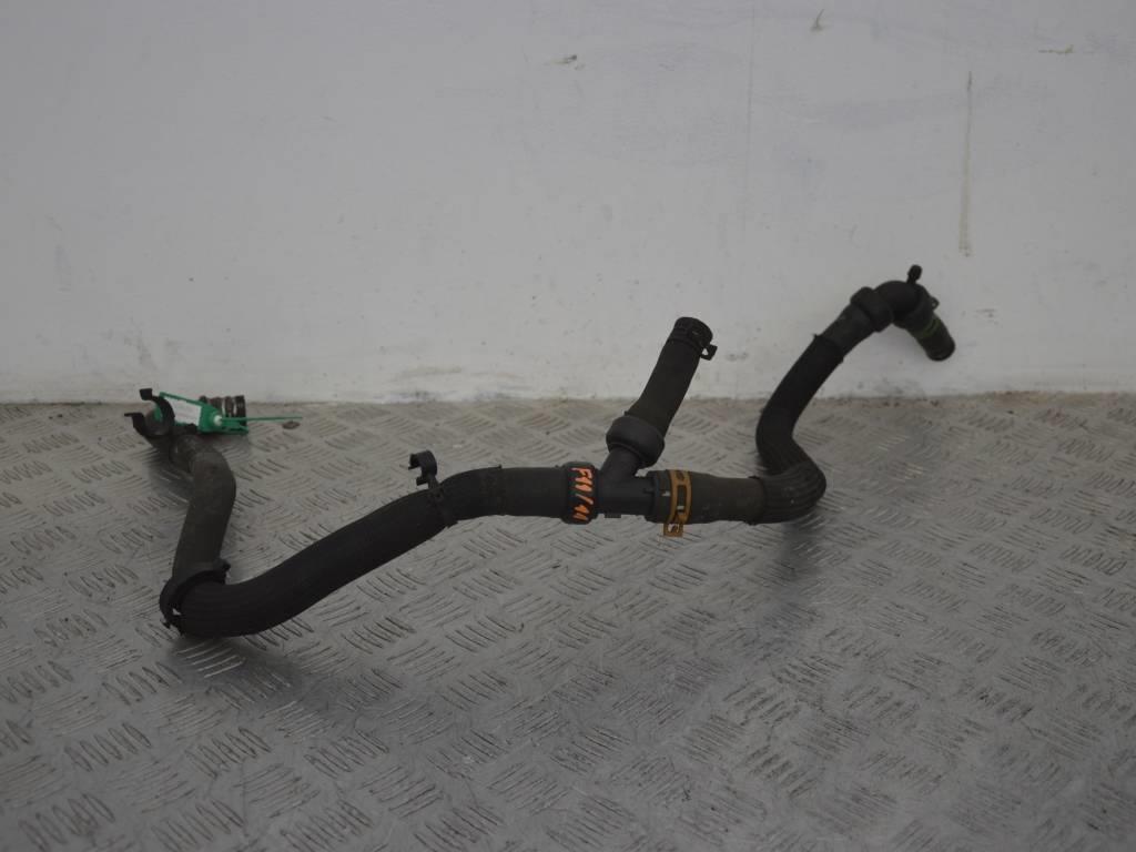 Патрубок (трубопровод, шланг)