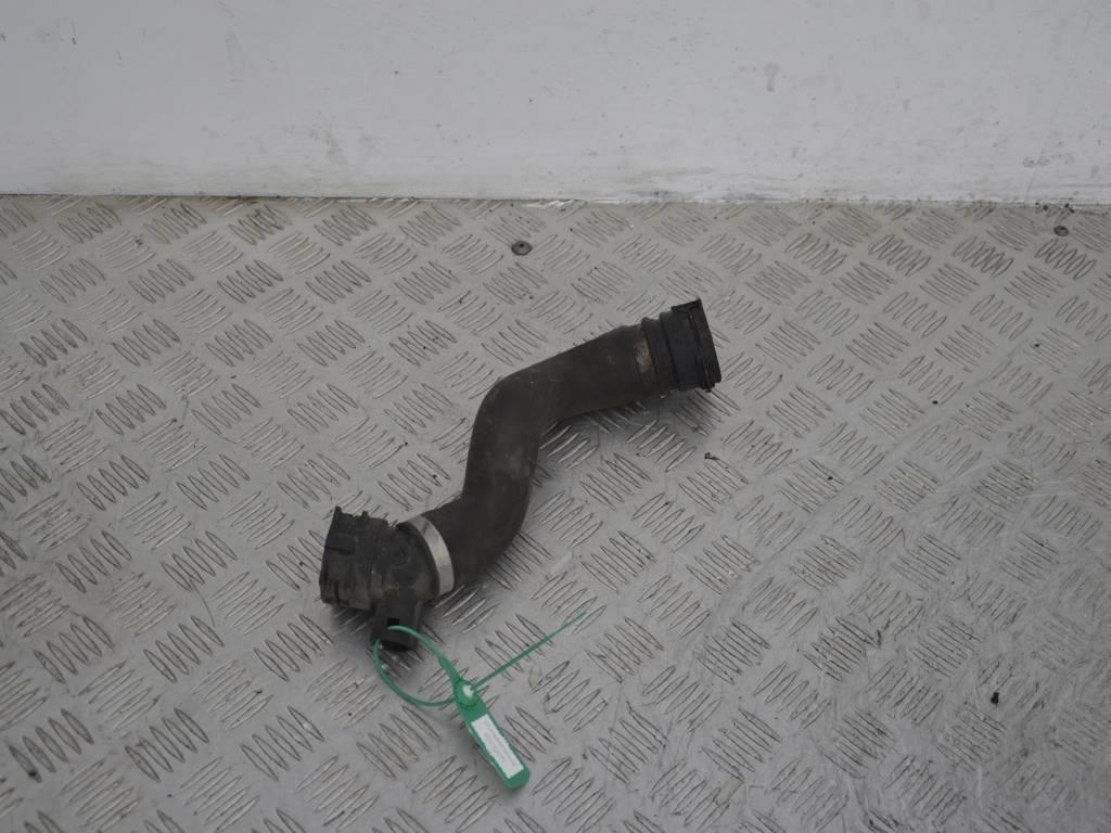 Патрубок (трубопровод, шланг)