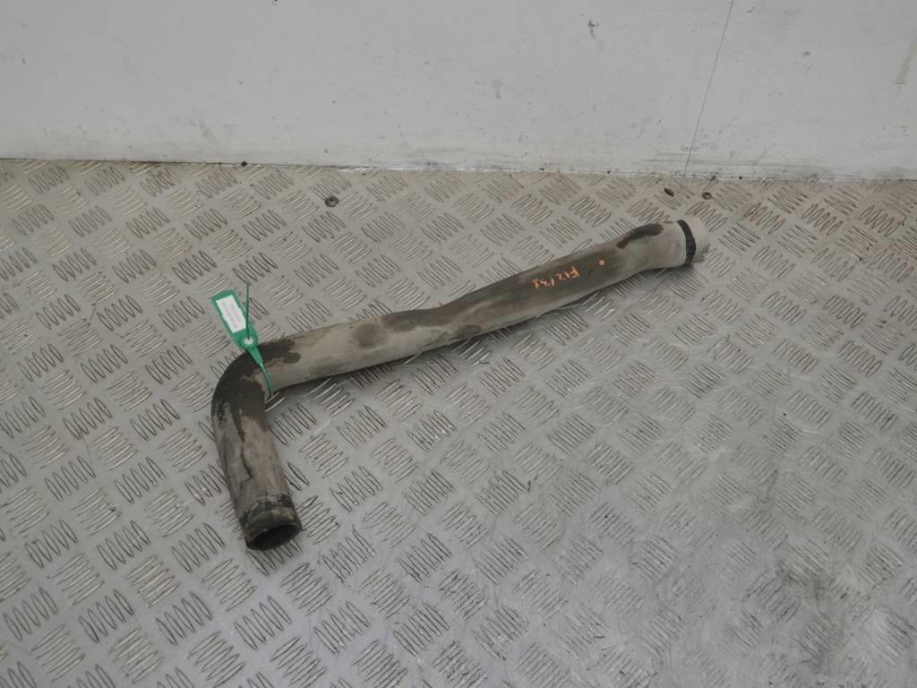 Патрубок (трубопровод, шланг)