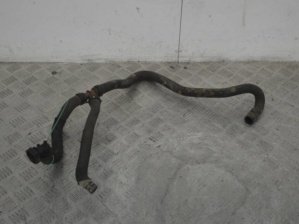 Патрубок (трубопровод, шланг)