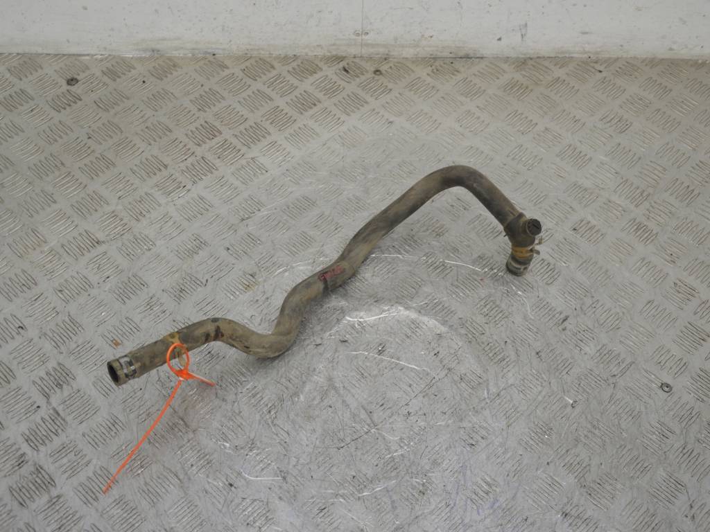 Патрубок (трубопровод, шланг)