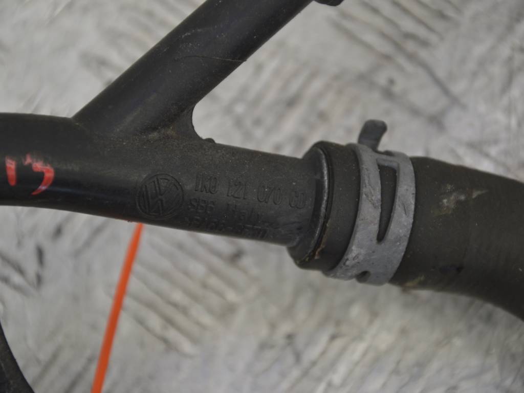 Патрубок (трубопровод, шланг)