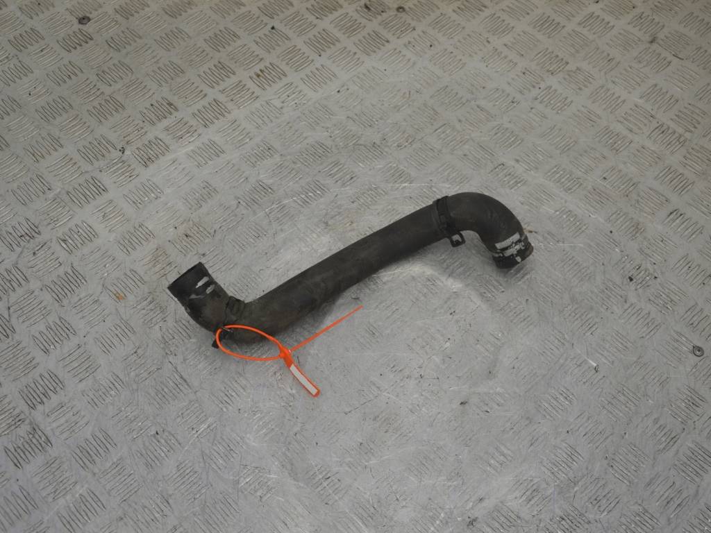 Патрубок (трубопровод, шланг)