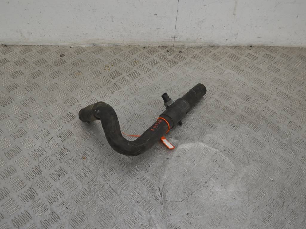 Патрубок (трубопровод, шланг)