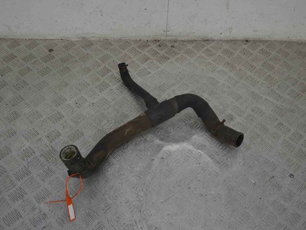 Патрубок (трубопровод, шланг)