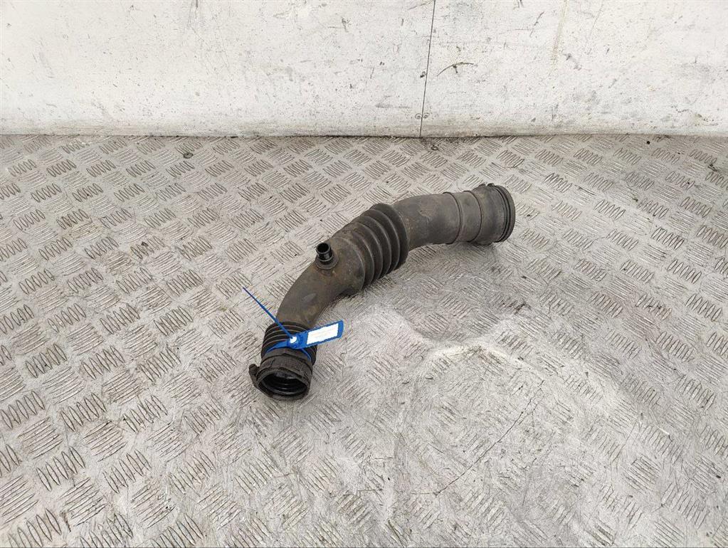 Патрубок турбины