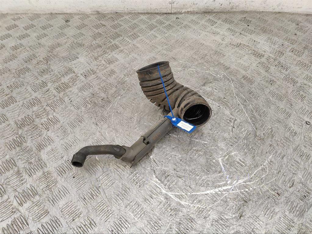 Патрубок турбины