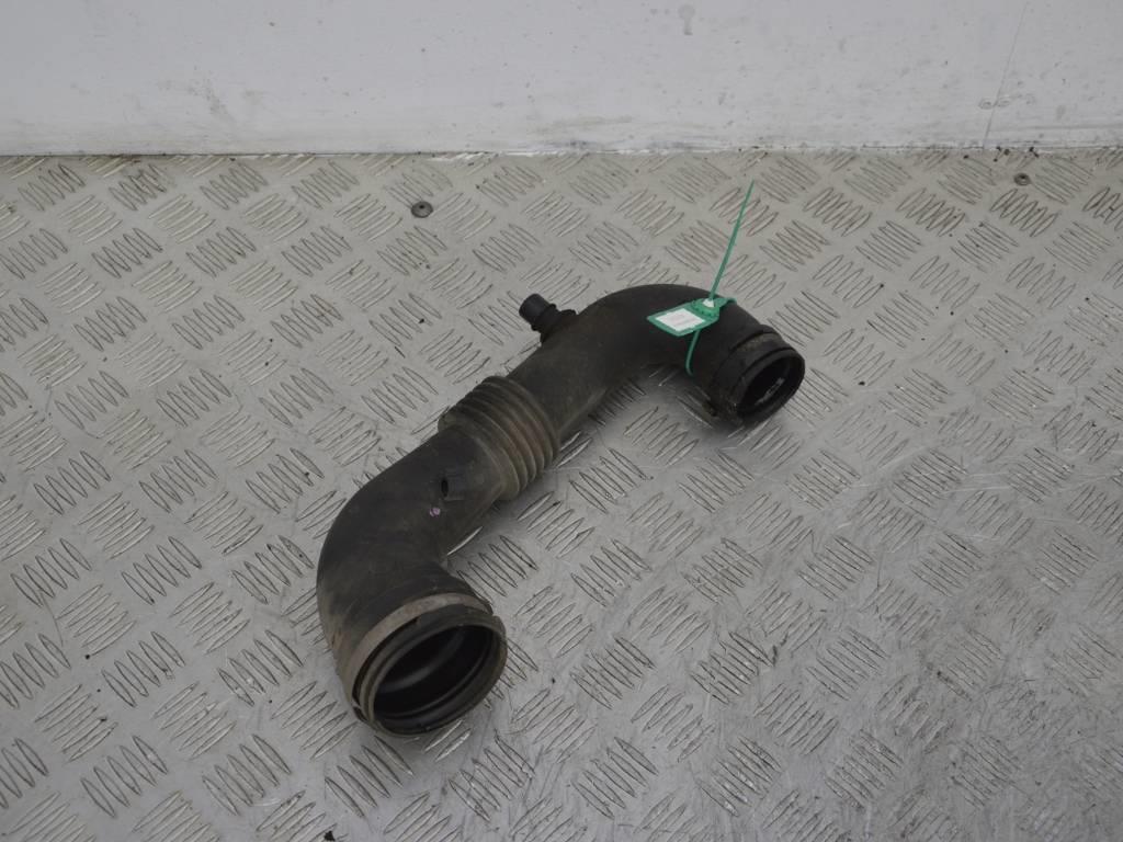 Патрубок турбины