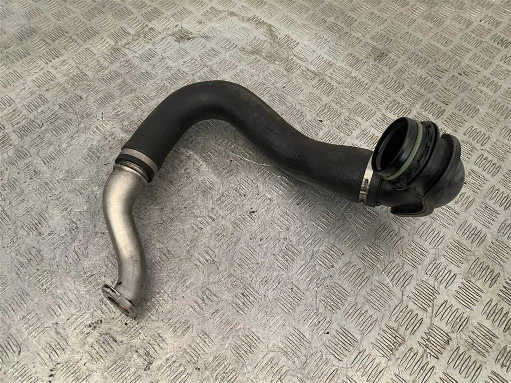 Патрубок турбины