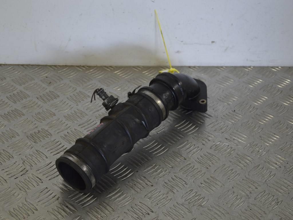 Патрубок воздушного фильтра Renault Espace 3 (1996-2002) 7700859373