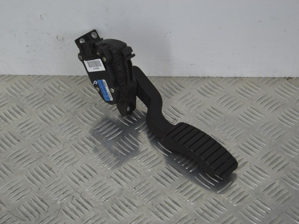Педаль газа Renault Laguna 2 (2001-2007) 8200003392