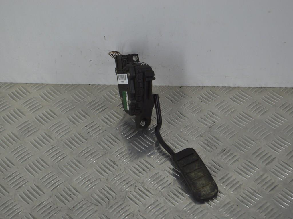 Педаль газа