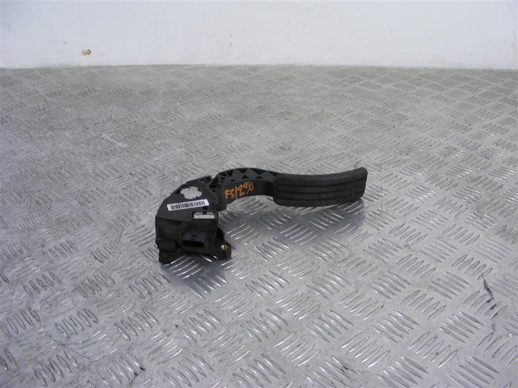Педаль газа Renault Megane 3 (2008-2019) 180020022