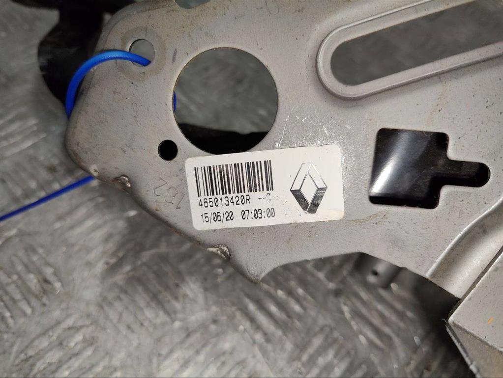 Педаль тормоза