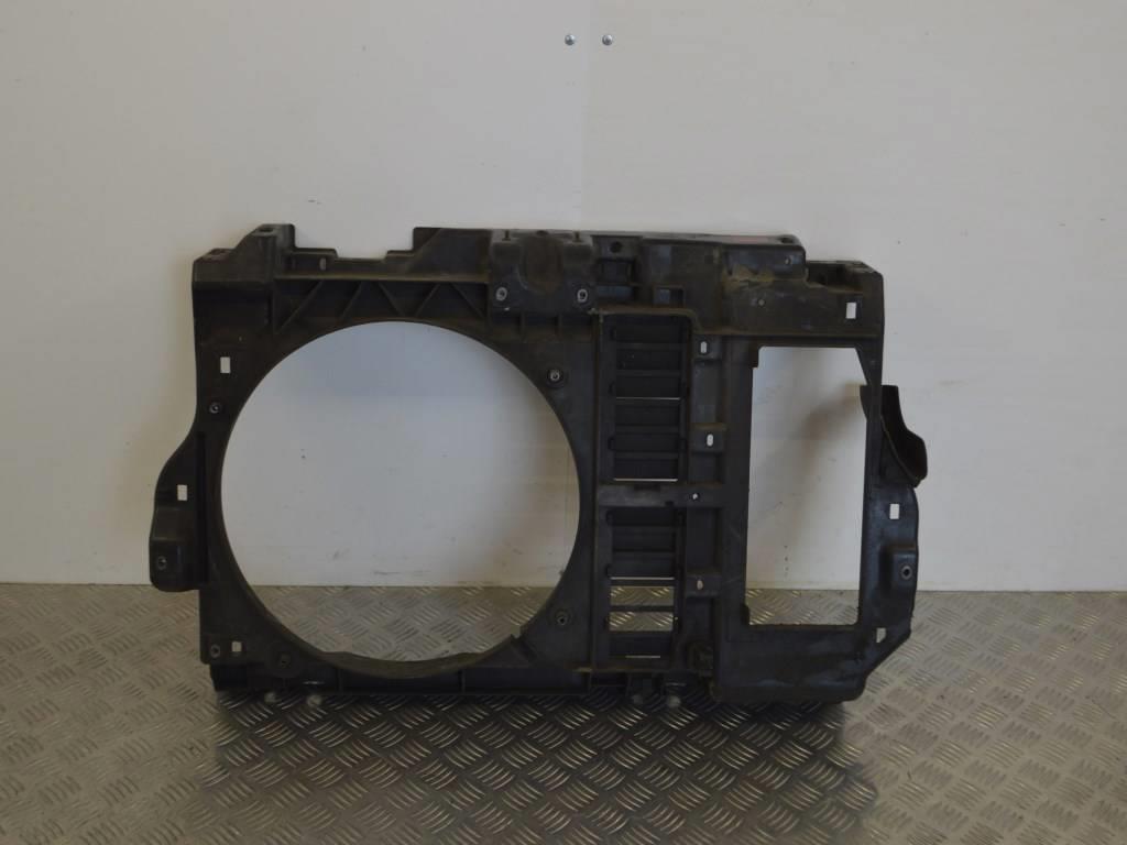 Передняя панель крепления облицовки (телевизор)